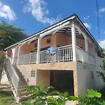 Au Coeur De Douenel Bouillante Cheques Vacances Acceptees